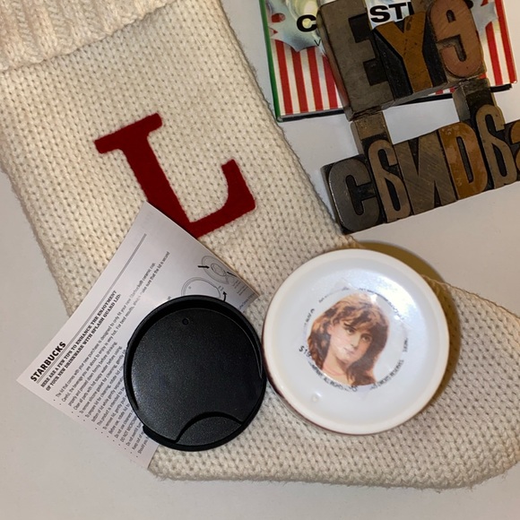 🆕🎄☕️🧜♀️STARBUCKS 12 oz. 2016 Candy Cane Motif Ceramic Cup with Swivel Lid - Picture 2 of 8